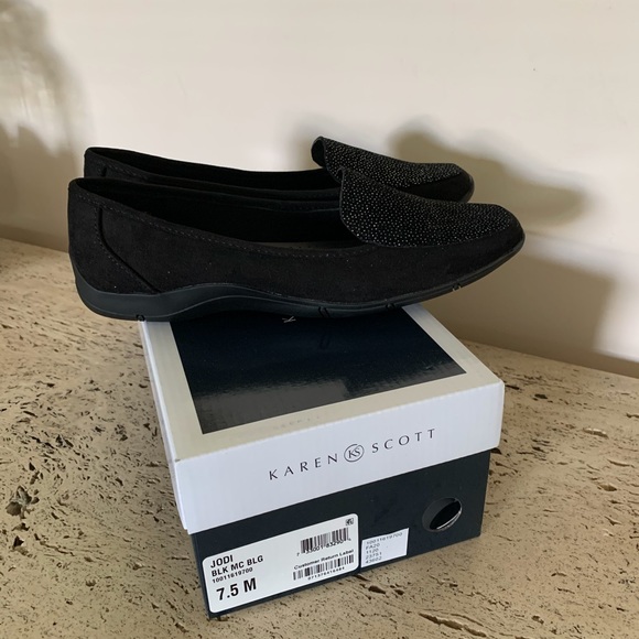 KAREN SCOTT Jodi Slip on Flats - Picture 8 of 13